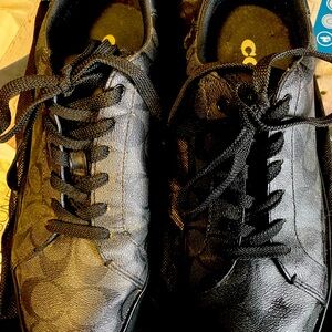 Men's Black Designer Sneakers coach 91/2 mint